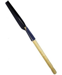 Корнеудалитель с деревянной ручкой, РФ